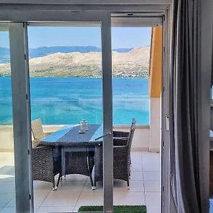 https://apartments-bouvier.hotelinzadar.com